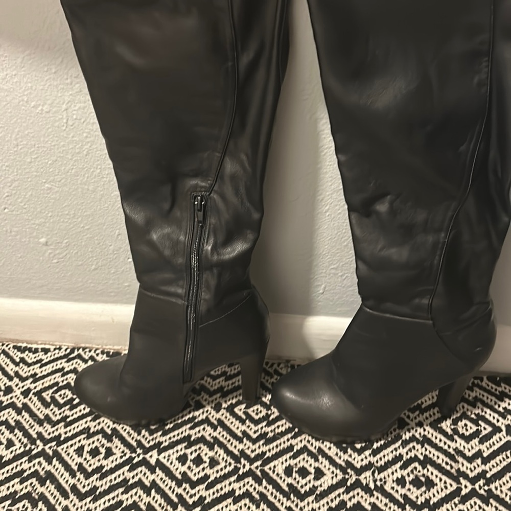 Women’s boots